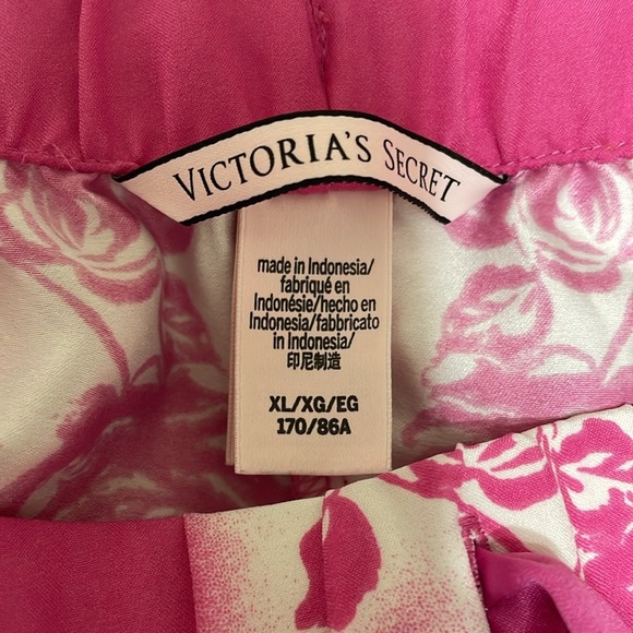 Victoria’s Secret Pajama Pants - Picture 7 of 7